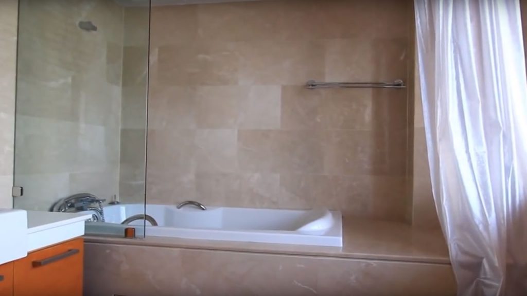 Bangkapi-Mansion-4-bedroom-for-rent-2