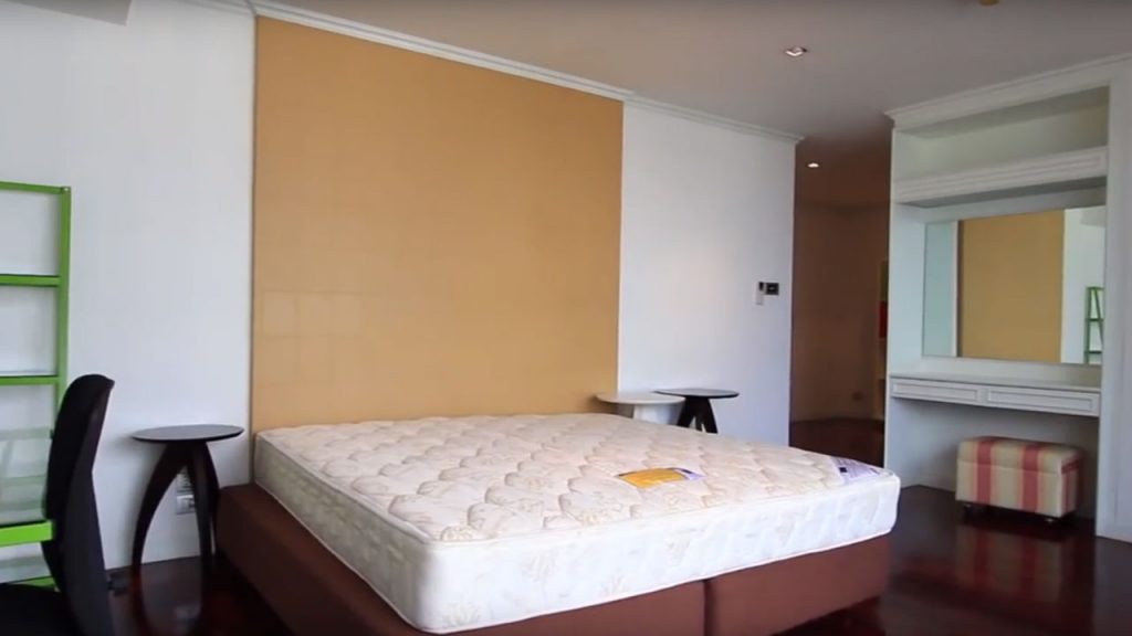Bangkapi-Mansion-4-bedroom-for-rent-4