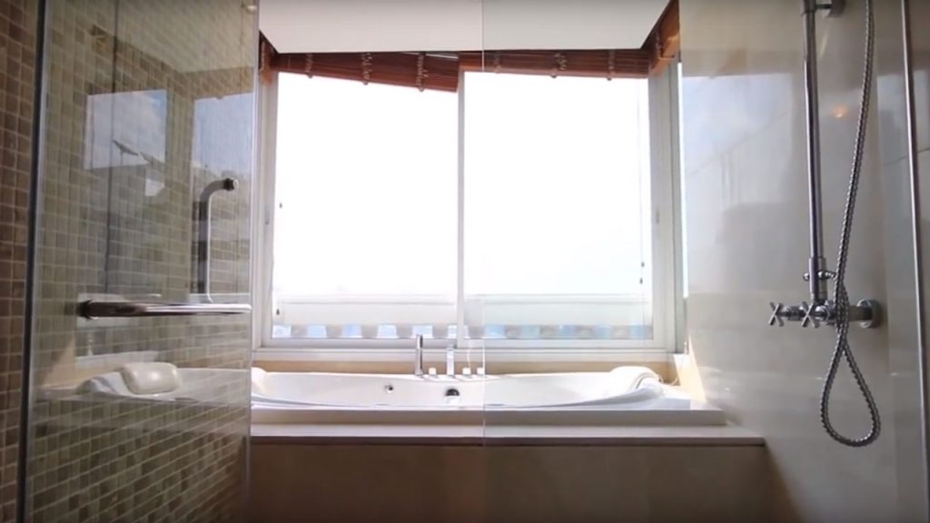 Bangkapi-Mansion-4-bedroom-for-rent-5