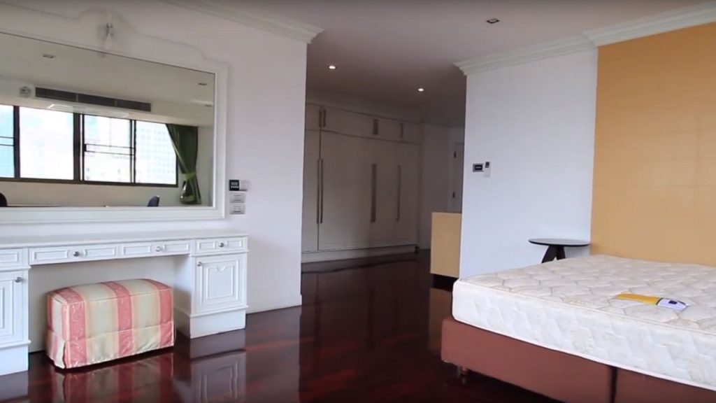 Bangkapi-Mansion-4-bedroom-for-rent-7
