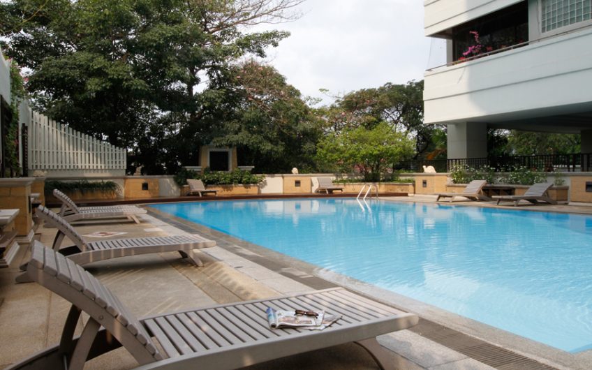 Penthouse Mayfair Garden Apartment for Rent Bangkok